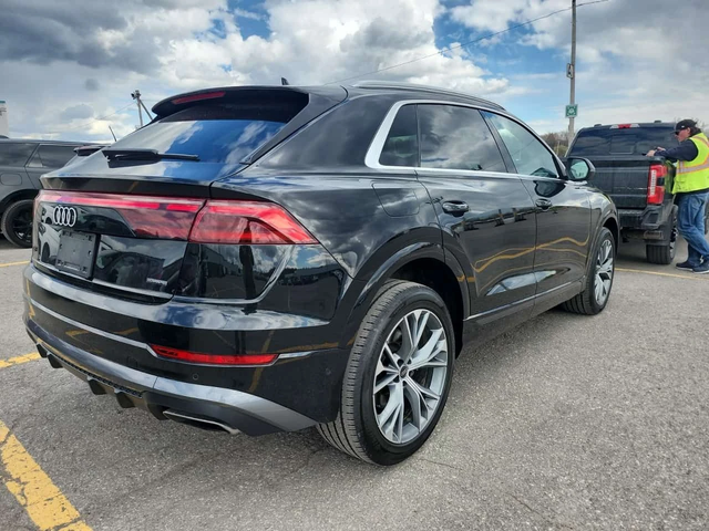 Audi Q8 | ОБДУХВАНЕ| 360 КАМЕРИ| ПАНОРАМА| 2 КЛЮЧА - автомобили, коли, обяви за нови и употребявани 2