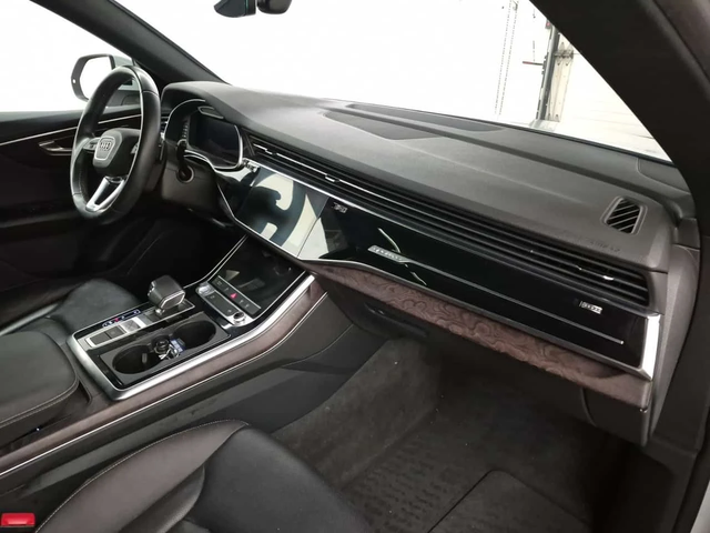 Audi Q8 * PROGRESSIV * ДИСТРОНИК * 360 * ОБДУХВАНЕ * ПАНО - автомобили, коли, обяви за нови и употребявани 9