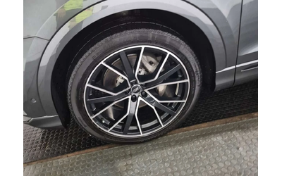 audi-q8 - 5