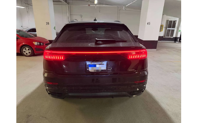 audi-q8 - 4