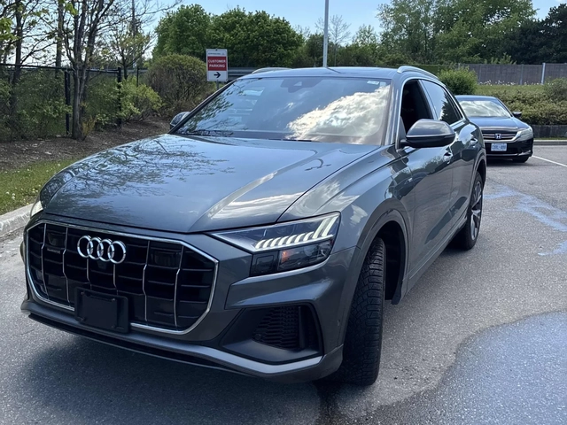 Audi Q8 Technik * Keyless * CARFAX * АВТО КРЕДИТ * - автомобили, коли, обяви за нови и употребявани 0