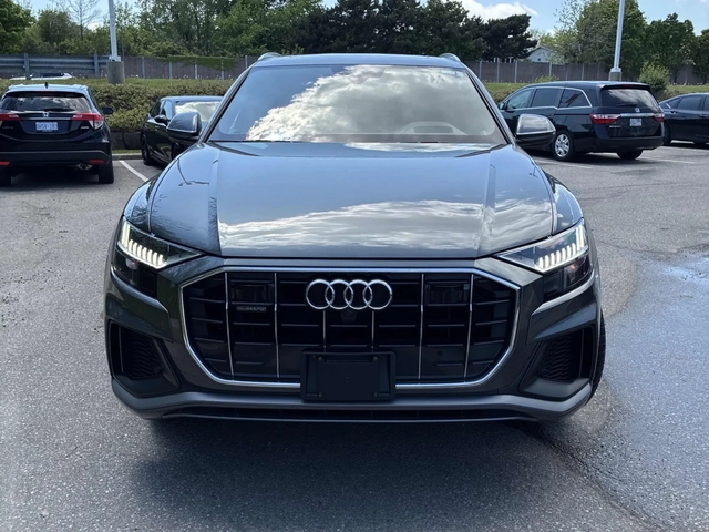 Audi Q8 Technik * Keyless * CARFAX * АВТО КРЕДИТ * - автомобили, коли, обяви за нови и употребявани 1