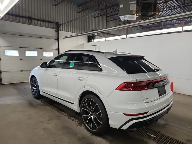 Audi Q8 TECHNIK/Pano/Distronic/360/B&O/Обдухване - автомобили, коли, обяви за нови и употребявани 3
