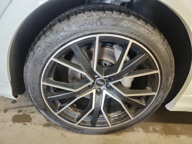 Audi Q8 TECHNIK/Pano/Distronic/360/B&O/Обдухване - автомобили, коли, обяви за нови и употребявани 6