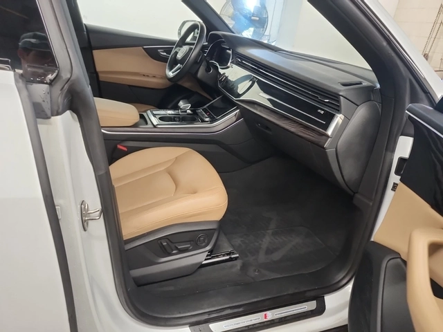 Audi Q8 TECHNIK/Pano/Distronic/360/B&O/Обдухване - автомобили, коли, обяви за нови и употребявани 8