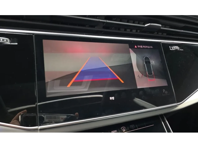Audi Q8 PREMIUM / 50 TDI / HEAD UP / МАСАЖ / 360 КАМЕРИ/ - автомобили, коли, обяви за нови и употребявани 9