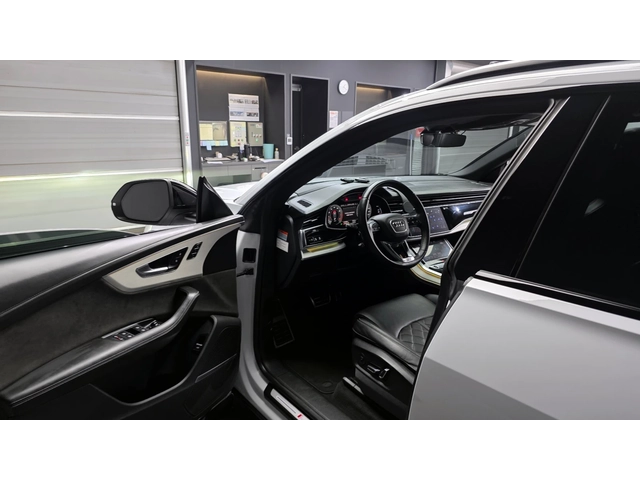 Audi Q8 MATRIX* BLK OPT* DIS* 360* HUD* ОБДУХ* SOFT-CLOSE* - автомобили, коли, обяви за нови и употребявани 8