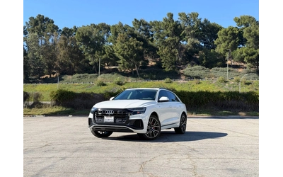 audi-q8 - 0