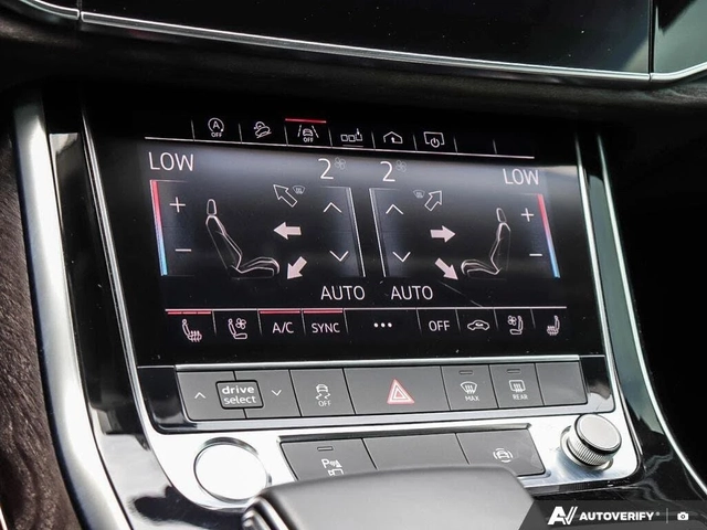Audi Q8 55 TFSI Quattro Progressiv* DISTRONIC* 360* PANO* - автомобили, коли, обяви за нови и употребявани 14