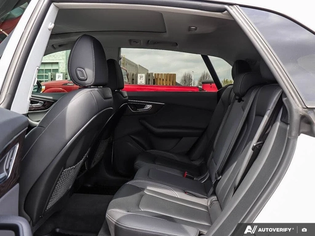 Audi Q8 55 TFSI Quattro Progressiv* DISTRONIC* 360* PANO* - автомобили, коли, обяви за нови и употребявани 16