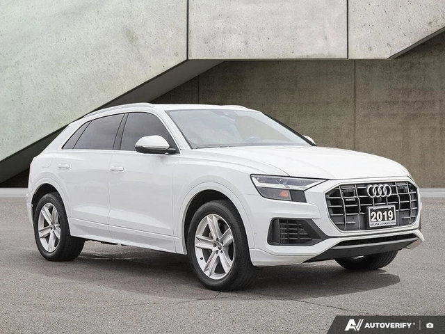 Audi Q8 55 TFSI Quattro Progressiv* DISTRONIC* 360* PANO* - автомобили, коли, обяви за нови и употребявани 2