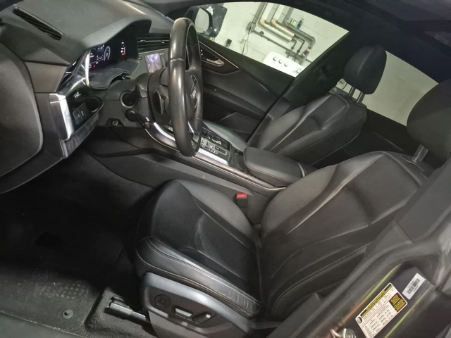 Audi Q8 PROGRESSIV* QUATTRO* ПОДГРЕВ* ОБДУХВАНЕ* ПАНО* - автомобили, коли, обяви за нови и употребявани 4