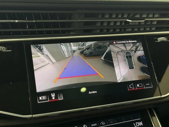 Audi Q8 55TFSI* BLACK OPTIC* MATRIX* ОБДУХ* БЕЗ ИНЦИДЕНТИ - автомобили, коли, обяви за нови и употребявани 11