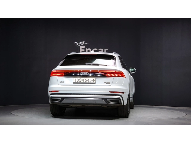 Audi Q8 45 TDI quattro Premium - автомобили, коли, обяви за нови и употребявани 3