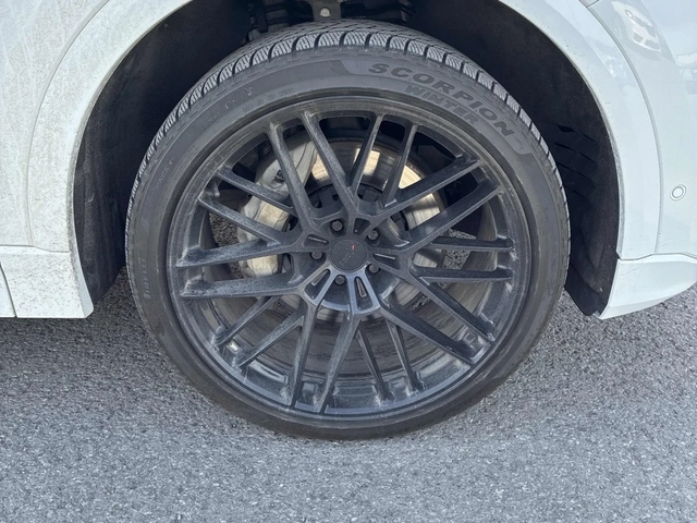 Audi Q8 - автомобили, коли, обяви за нови и употребявани 6