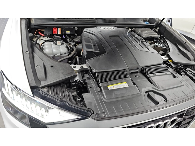 Audi Q8 45 TDI quattro Premium - автомобили, коли, обяви за нови и употребявани 5