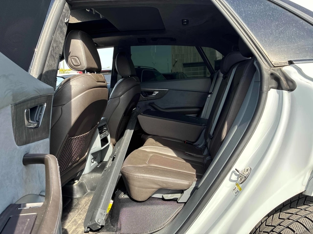 Audi Q8 - автомобили, коли, обяви за нови и употребявани 10