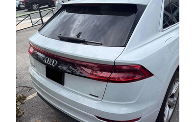 audi-q8 - 3