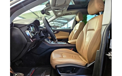 Audi Q8 ! RSQ8/MATRIX/PANO/3D CAM/DISTR/HUD/AMBIENT/CAR PL - автомобили, коли, обяви за нови и употребявани 14