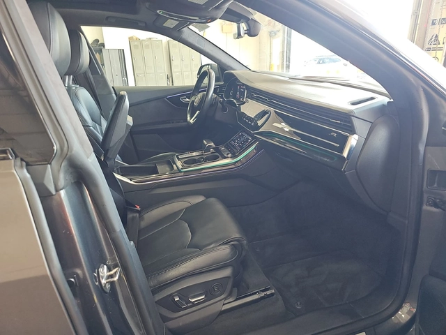 Audi Q8 PRESTIGE* МАСАЖ* ОБДУХ* S-LINE* MATRIX* ВЪЗДУХ* B& - автомобили, коли, обяви за нови и употребявани 12