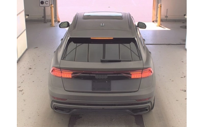 audi-q8 - 3