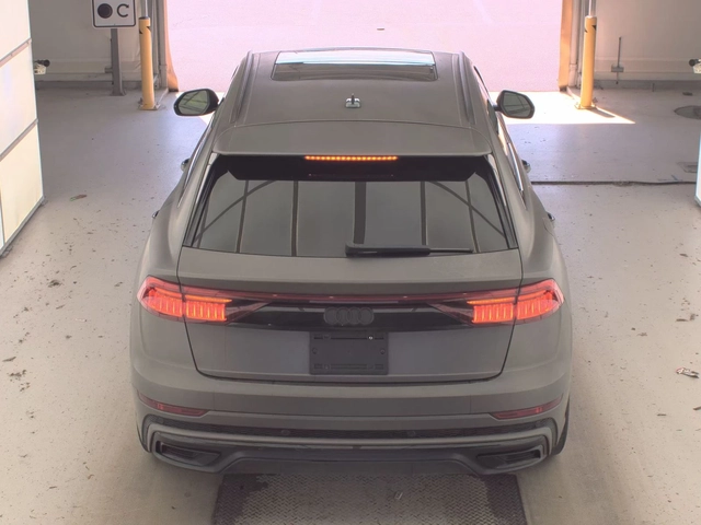 Audi Q8 PRESTIGE* МАСАЖ* ОБДУХ* S-LINE* MATRIX* ВЪЗДУХ* B& - автомобили, коли, обяви за нови и употребявани 3