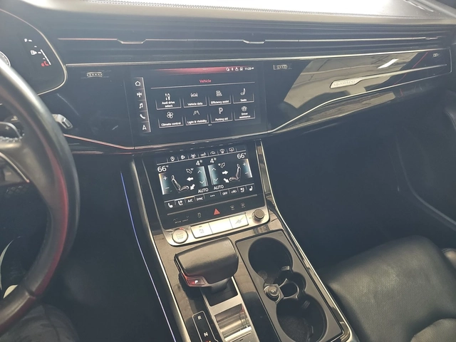 Audi Q8 PRESTIGE* МАСАЖ* ОБДУХ* S-LINE* MATRIX* ВЪЗДУХ* B& - автомобили, коли, обяви за нови и употребявани 9
