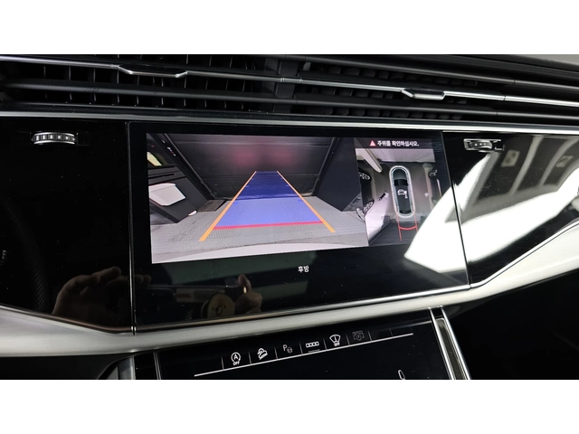 Audi Q8 MATRIX* DIS* SOFT-CLOSE* МАСАЖ* ОБДУХ* 360* HUD* S - автомобили, коли, обяви за нови и употребявани 10