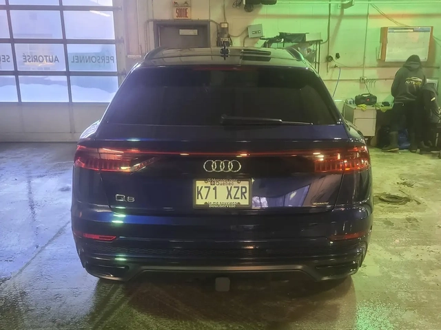 Audi Q8 QUATTRO TECHNIK * КРАЙНА ЦЕНА* FULL - автомобили, коли, обяви за нови и употребявани 3