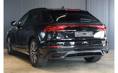 audi-q8 - 5