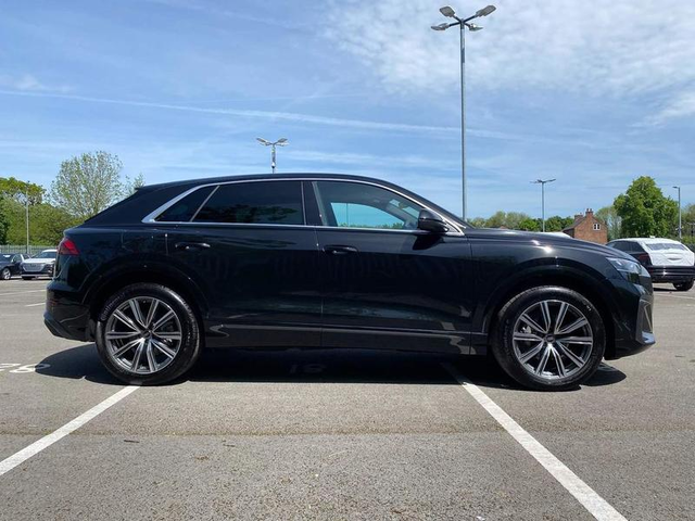 Audi Q8 Q8 50TDI Quattro S-Line - автомобили, коли, обяви за нови и употребявани 3