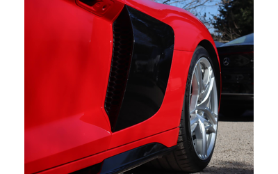 Audi R8 5.2FSI/PERFORMANCE/Carbon/Камера/Bang&Olufsen - автомобили, коли, обяви за нови и употребявани 13