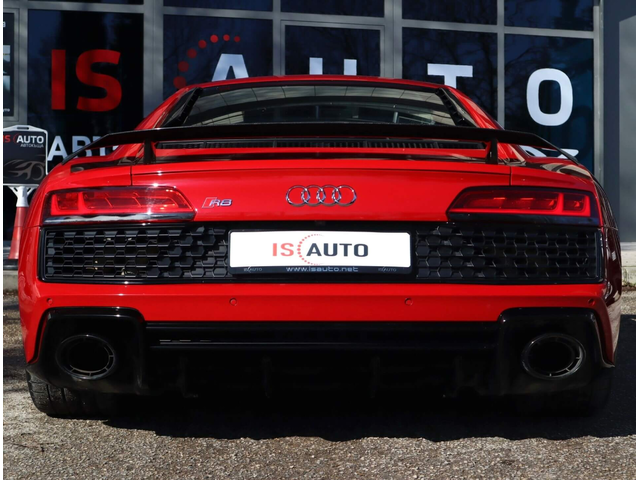 Audi R8 5.2FSI/PERFORMANCE/Carbon/Камера/Bang&Olufsen - автомобили, коли, обяви за нови и употребявани 4