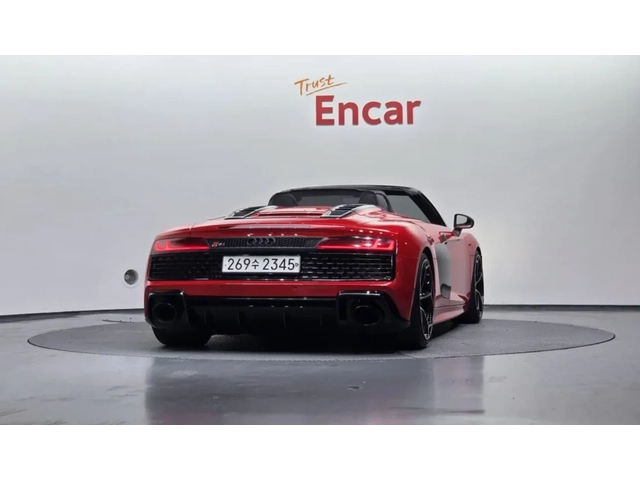 Audi R8 V10 SPYDER - автомобили, коли, обяви за нови и употребявани 2