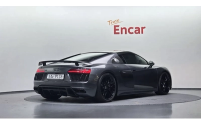 audi-r8 - 2