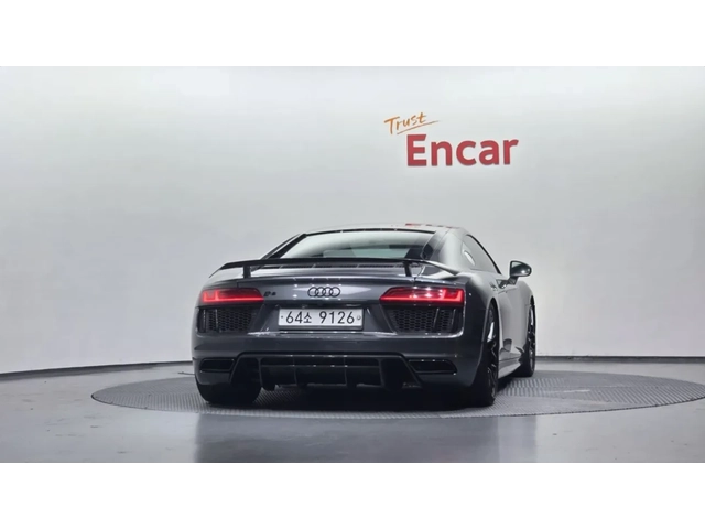 Audi R8 V10 5.2 | ПОДГРЕВ - автомобили, коли, обяви за нови и употребявани 3