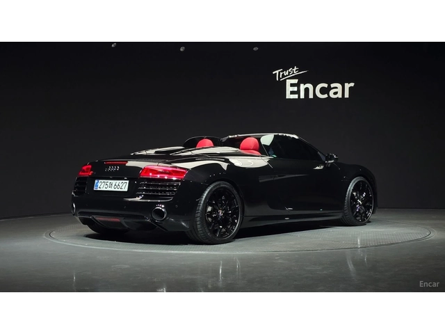 Audi R8 5.2 V10 SPIDER* ЧЕРВЕНА КОЖА* ПОДГРЕВ* КАМЕРА - автомобили, коли, обяви за нови и употребявани 1