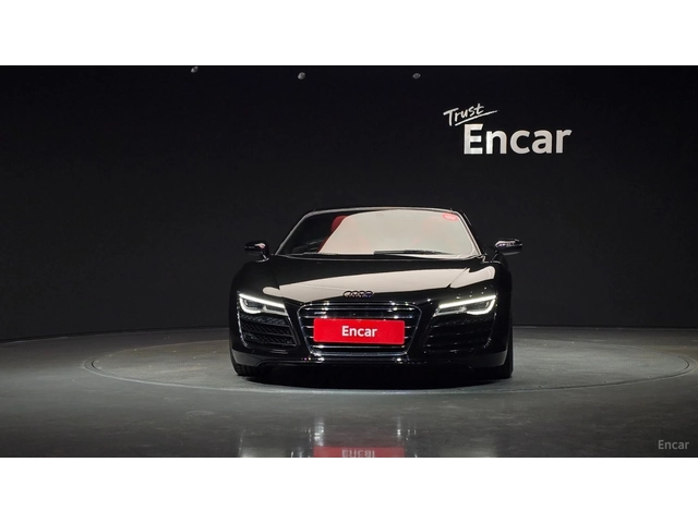 Audi R8 5.2 V10 SPIDER* ЧЕРВЕНА КОЖА* ПОДГРЕВ* КАМЕРА - автомобили, коли, обяви за нови и употребявани 2