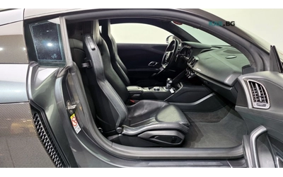 Audi R8 5.2 V10 Plus Coupe - автомобили, коли, обяви за нови и употребявани 10