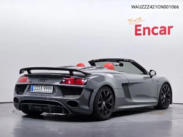 Audi R8 - автомобили, коли, обяви за нови и употребявани 1