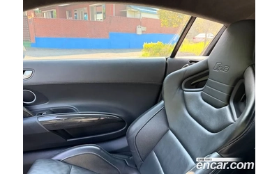 Audi R8 V10 COUPE - автомобили, коли, обяви за нови и употребявани 7