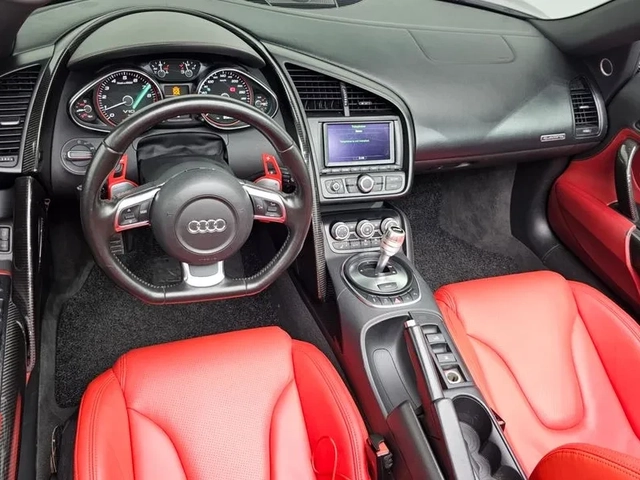 Audi R8 - автомобили, коли, обяви за нови и употребявани 7