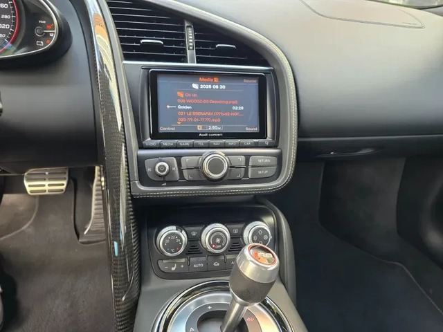 Audi R8 - автомобили, коли, обяви за нови и употребявани 11
