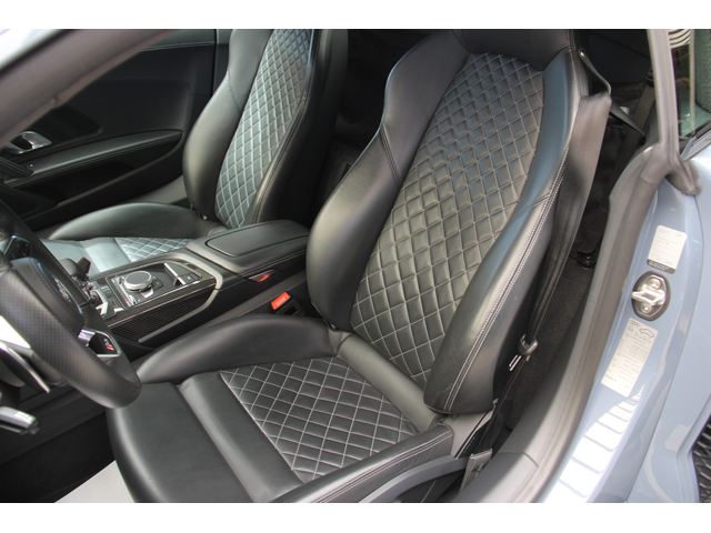 Audi R8 Perfomance/V10/Bang&Olufsen/Audi Keramik/Carbon - автомобили, коли, обяви за нови и употребявани 7