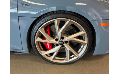 Audi R8 SPYDER 5.2L 10cyl AWD - автомобили, коли, обяви за нови и употребявани 6