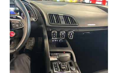 Audi R8 SPYDER 5.2L 10cyl AWD - автомобили, коли, обяви за нови и употребявани 8