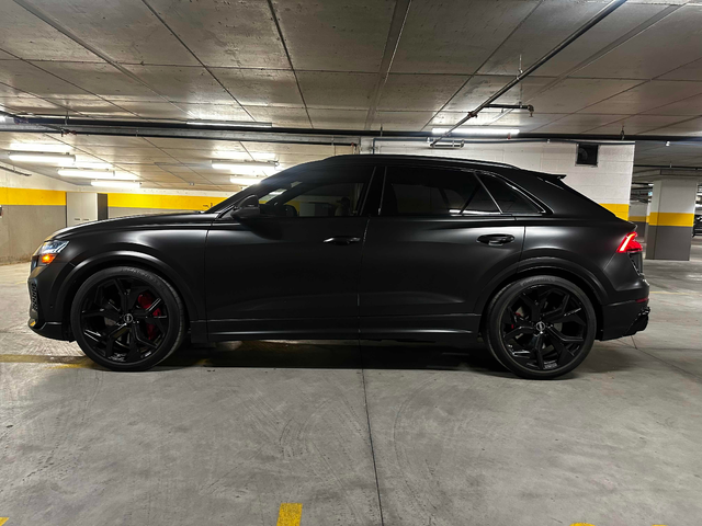 Audi RS Q8 4.0L 8cyl AWD - автомобили, коли, обяви за нови и употребявани 1