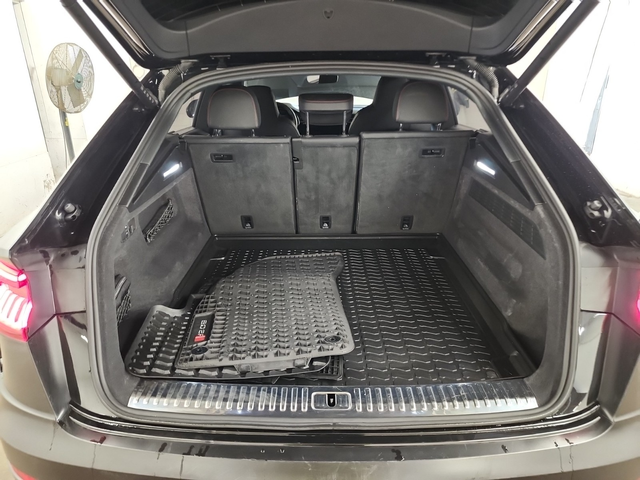 Audi RS Q8 4L 8cyl AWD - автомобили, коли, обяви за нови и употребявани 13