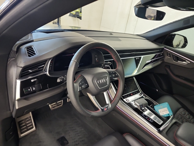 Audi RS Q8 4L 8cyl AWD - автомобили, коли, обяви за нови и употребявани 9