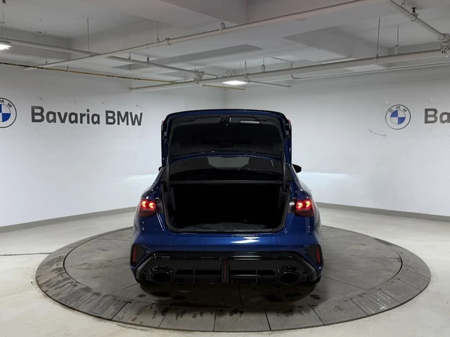 Audi Rs3 2.5T* quattro* AвтоКредит * (ЦЕНА ДО БГ) - автомобили, коли, обяви за нови и употребявани 16